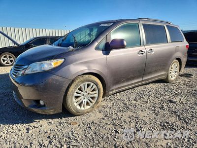 2015 TOYOTA SIENNA XLE PREMIUM 8-PASSENGER 5TDYK3DC1FS564801 - główne zdjęcie licytacji z USA - miniatura