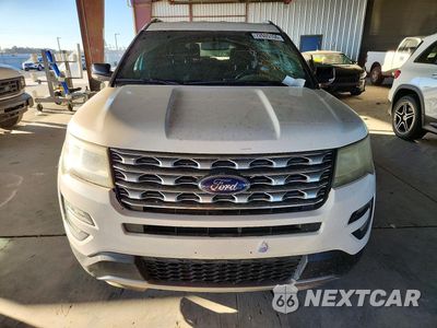 Piąte zdjęcie samochodu w środku: 2017 FORD EXPLORER XLT VIN:1FM5K7D86HGA12497 - miniatura