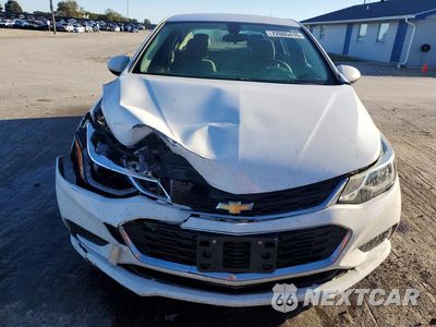 Piąte zdjęcie samochodu w środku: 2018 CHEVROLET CRUZE LT VIN:1G1BE5SM6J7238640 - miniatura
