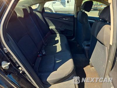 Zdjęcie 10 z 12 samochodu: 2016 HONDA CIVIC LX VIN:19XFC2F56GE038799 - miniatura