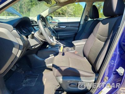 Zdjęcie 7 z 13 samochodu: 2019 NISSAN ROGUE SV VIN:5N1AT2MT7KC753940 - miniatura