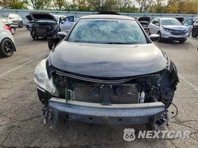 Piąte zdjęcie samochodu w środku: 2015 NISSAN ALTIMA 2.5 S VIN:1N4AL3AP3FC454264 - miniatura