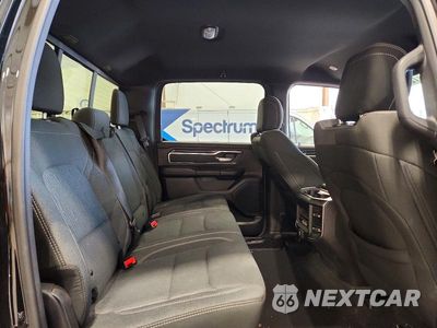 Zdjęcie 10 z 12 samochodu: 2019 RAM 1500 BIG HORN/LONE STAR VIN:1C6SRFFTXKN843106 - miniatura