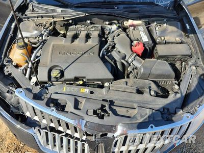 Zdjęcie 11 z 12 samochodu: 2012 LINCOLN MKZ VIN:3LNHL2JC0CR835854 - miniatura