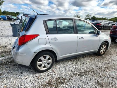 Trzecie zdjęcie samochodu z tyłu: 2012 NISSAN VERSA 1.8 S VIN:3N1BC1CP1CK273642 - miniatura