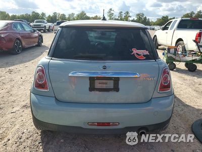 Zdjęcie 6 z 13 samochodu: 2012 MINI COOPER VIN:WMWSU3C59CT263223 - miniatura