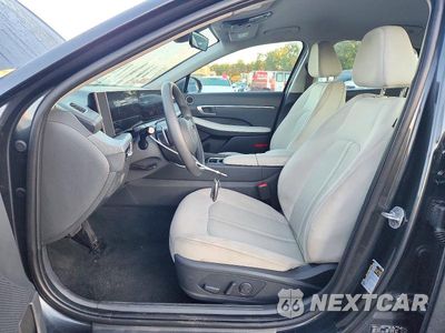 Zdjęcie 7 z 12 samochodu: 2025 HYUNDAI SONATA SEL VIN:KMHL64JA1SA437413 - miniatura