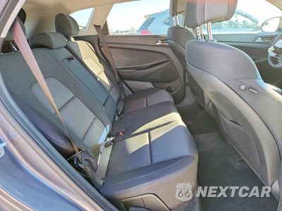 Zdjęcie 11 z 13 samochodu: 2017 HYUNDAI TUCSON SE VIN:KM8J33A42HU433124 - miniatura
