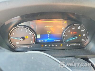 Zdjęcie 9 z 13 samochodu: 2020 FORD EXPLORER XLT VIN:1FMSK8DH1LGB27705 - miniatura