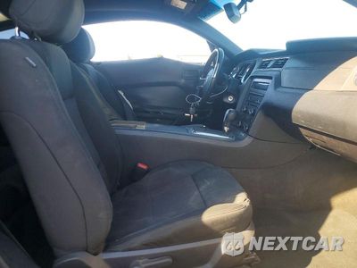 Zdjęcie 7 z 12 samochodu: 2014 FORD MUSTANG VIN:1ZVBP8AMXE5229135 - miniatura