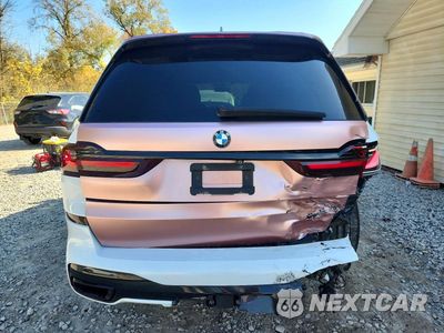 Zdjęcie 6 z 13 samochodu: 2021 BMW X7 M50I VIN:5UXCX6C00M9H52873 - miniatura