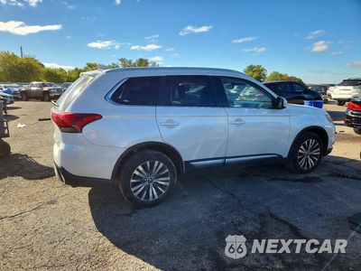 Trzecie zdjęcie samochodu z tyłu: 2020 MITSUBISHI OUTLANDER SE VIN:JA4AZ3A37LZ029610 - miniatura