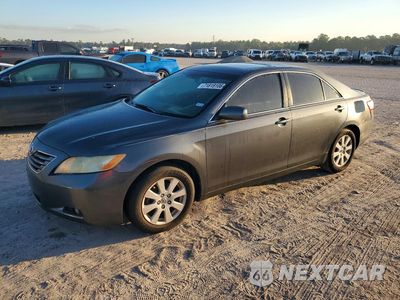2007 TOYOTA CAMRY XLE V6 4T1BK46K27U500467 - główne zdjęcie licytacji z USA - miniatura