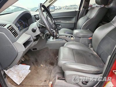 Zdjęcie 7 z 13 samochodu: 2006 JEEP GRAND CHEROKEE SRT-8 VIN:1J8HR78376C241568 - miniatura