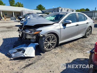 2018 TOYOTA CAMRY SE 4T1B11HK8JU549016 - główne zdjęcie licytacji z USA - miniatura