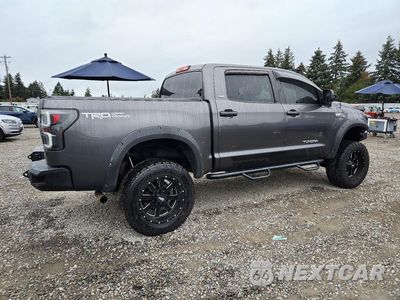 Trzecie zdjęcie samochodu z tyłu: 2011 TOYOTA TUNDRA CREWMAX SR5 VIN:5TFDY5F15BX183316 - miniatura