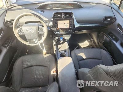 Zdjęcie 8 z 12 samochodu: 2020 TOYOTA PRIUS LE VIN:JTDKARFU3L3114095 - miniatura