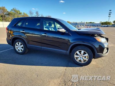 Czwarte zdjęcie samochodu z boku: 2012 KIA SORENTO LX VIN:5XYKT3A12CG229738 - miniatura