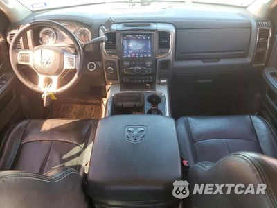 Zdjęcie 8 z 12 samochodu: 2018 RAM 2500 LARAMIE VIN:3C6UR5FLXJG405261 - miniatura