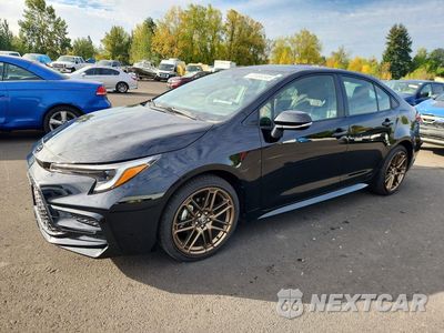 2024 TOYOTA COROLLA HYBRID NIGHTSHADE JTDBDMHEXR3009563 - główne zdjęcie licytacji z USA - miniatura