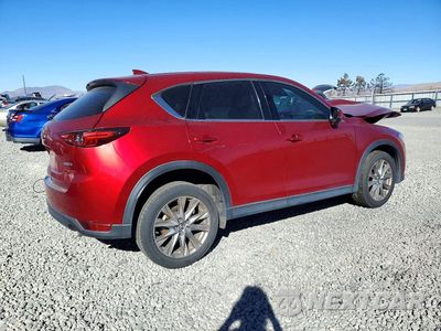Trzecie zdjęcie samochodu z tyłu: 2021 MAZDA CX-5 GRAND TOURING VIN:JM3KFBDM0M1497252 - miniatura