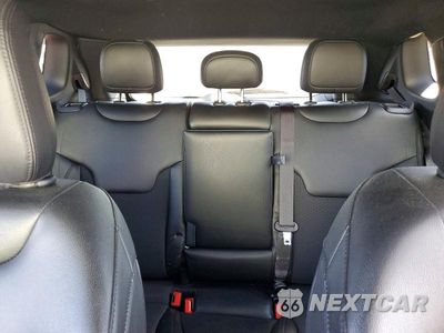 Zdjęcie 10 z 14 samochodu: 2022 JEEP COMPASS LATITUDE VIN:3C4NJDBB7NT226183 - miniatura