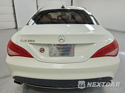 Zdjęcie 6 z 12 samochodu: 2014 MERCEDES-BENZ CLA 250 VIN:WDDSJ4EB9EN042920 - miniatura
