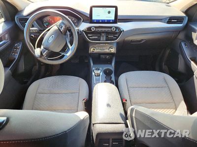 Zdjęcie 8 z 13 samochodu: 2020 FORD ESCAPE SE VIN:1FMCU9G61LUC37394 - miniatura