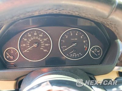 Zdjęcie 9 z 12 samochodu: 2016 BMW 320 I VIN:WBA8E1G54GNT35364 - miniatura