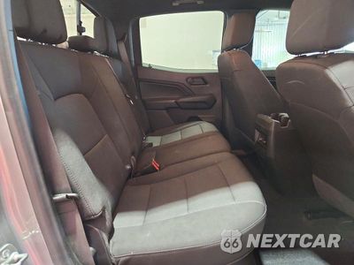 Zdjęcie 10 z 12 samochodu: 2025 CHEVROLET COLORADO VIN:1GCPSBEK7S1171243 - miniatura