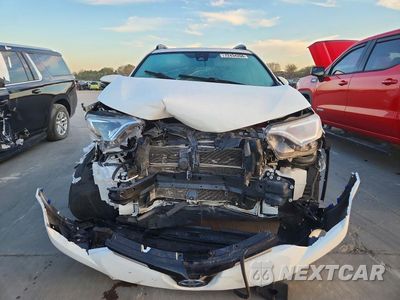 Piąte zdjęcie samochodu w środku: 2017 TOYOTA RAV4 HYBRID XLE VIN:JTMRJREV8HD059783 - miniatura