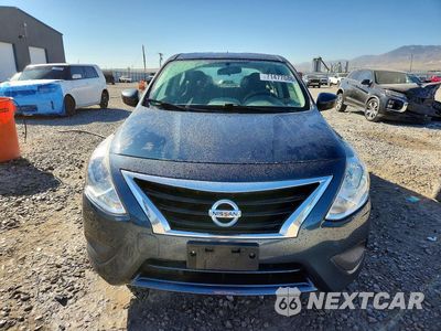 Piąte zdjęcie samochodu w środku: 2016 NISSAN VERSA 1.6 S VIN:3N1CN7AP2GL904094 - miniatura
