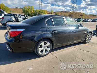 Trzecie zdjęcie samochodu z tyłu: 2007 BMW 530 XI VIN:WBANF73557CU25434 - miniatura