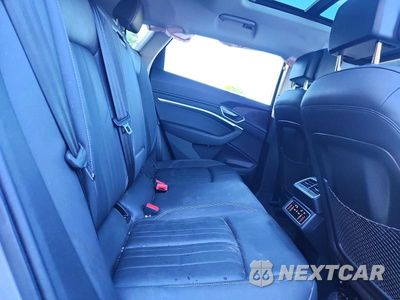 Zdjęcie 11 z 13 samochodu: 2021 AUDI E-TRON PREMIUM VIN:WA1AAAGEXMB019524 - miniatura