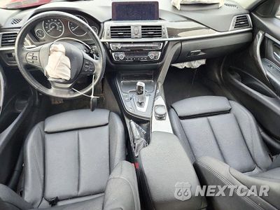 Zdjęcie 8 z 13 samochodu: 2018 BMW 320 XI VIN:WBA8E5G53JNU46065 - miniatura