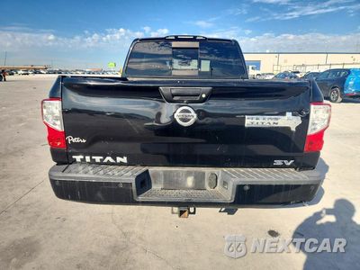 Zdjęcie 6 z 12 samochodu: 2017 NISSAN TITAN SV VIN:1N6AA1E60HN564246 - miniatura