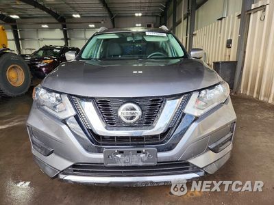 Piąte zdjęcie samochodu w środku: 2018 NISSAN ROGUE SV VIN:KNMAT2MT2JP520172 - miniatura