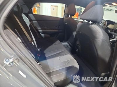 Zdjęcie 10 z 12 samochodu: 2026 HYUNDAI ELANTRA SEL SPORT VIN:KMHLM4DGXTU212753 - miniatura