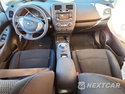 Zdjęcie 8 z 12 samochodu: 2017 NISSAN LEAF S VIN:1N4BZ0CP2HC309217 - miniatura
