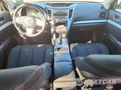 Zdjęcie 8 z 13 samochodu: 2010 SUBARU OUTBACK 2.5I PREMIUM VIN:4S4BRBCCXA3351087 - miniatura