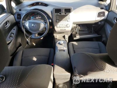 Zdjęcie 8 z 13 samochodu: 2013 NISSAN LEAF S VIN:1N4AZ0CP6DC401565 - miniatura