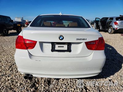 Zdjęcie 6 z 12 samochodu: 2011 BMW 328 XI VIN:WBAPK7C59BA969878 - miniatura