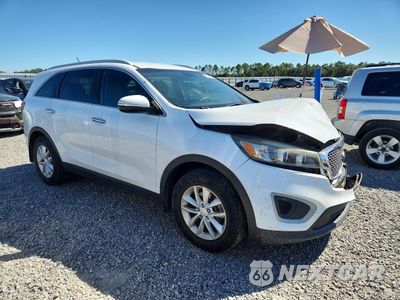 Czwarte zdjęcie samochodu z boku: 2017 KIA SORENTO LX VIN:5XYPG4A35HG230102 - miniatura