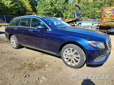 Czwarte zdjęcie samochodu z boku: 2017 MERCEDES-BENZ E 400 4MATIC VIN:WDDZH6GB2HA274516 - miniatura