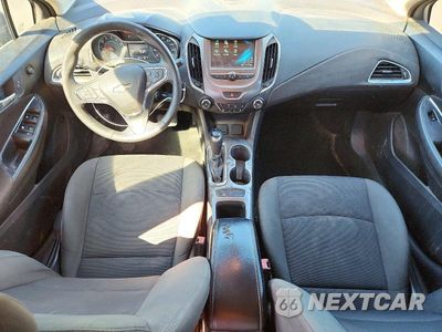 Zdjęcie 8 z 12 samochodu: 2016 CHEVROLET CRUZE LT VIN:1G1BE5SM6G7297552 - miniatura