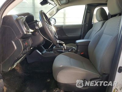 Zdjęcie 7 z 12 samochodu: 2023 TOYOTA TACOMA SR VIN:3TYRX5GN3PT081413 - miniatura