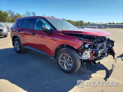 Czwarte zdjęcie samochodu z boku: 2021 NISSAN ROGUE S VIN:5N1AT3AB4MC740437 - miniatura