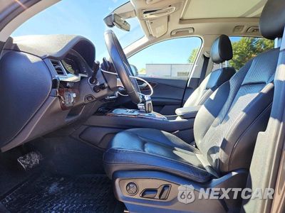 Zdjęcie 7 z 13 samochodu: 2018 AUDI Q7 PRESTIGE VIN:WA1VAAF77JD027777 - miniatura