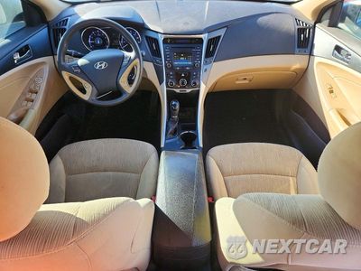 Zdjęcie 8 z 13 samochodu: 2014 HYUNDAI SONATA GLS VIN:5NPEB4AC5EH930115 - miniatura