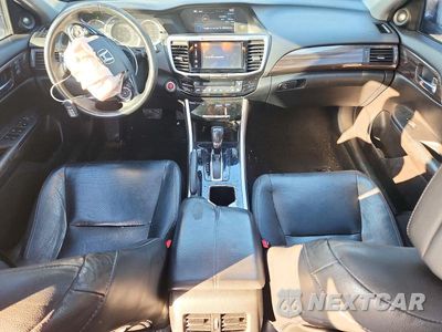 Zdjęcie 8 z 12 samochodu: 2016 HONDA ACCORD EXL VIN:1HGCR2F81GA107446 - miniatura